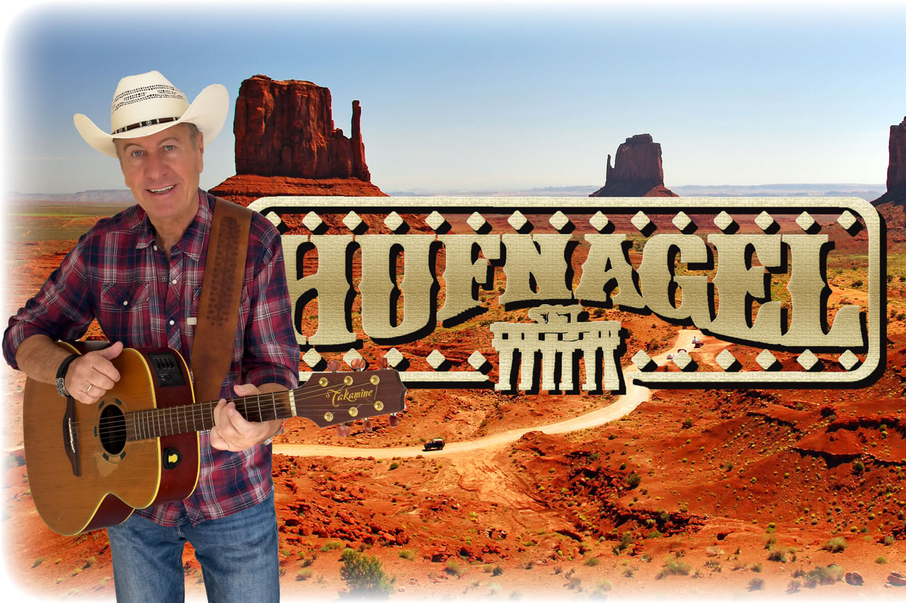 Piet Hufnagel mit Cowboyhut und Gitarre steht vor dem monument Valley  Logo Aufschrift "Hufnagel".